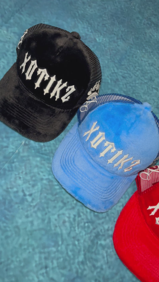 XOTIKZ TRUCKER HATS